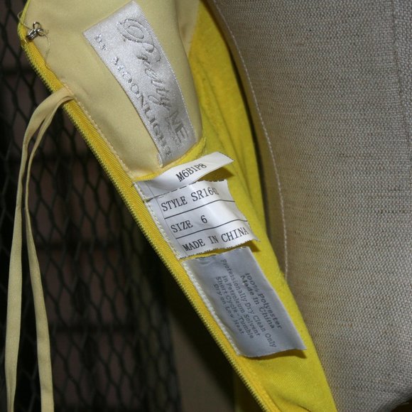 Backless Stretch Jersey Gown - Picture 7 of 7